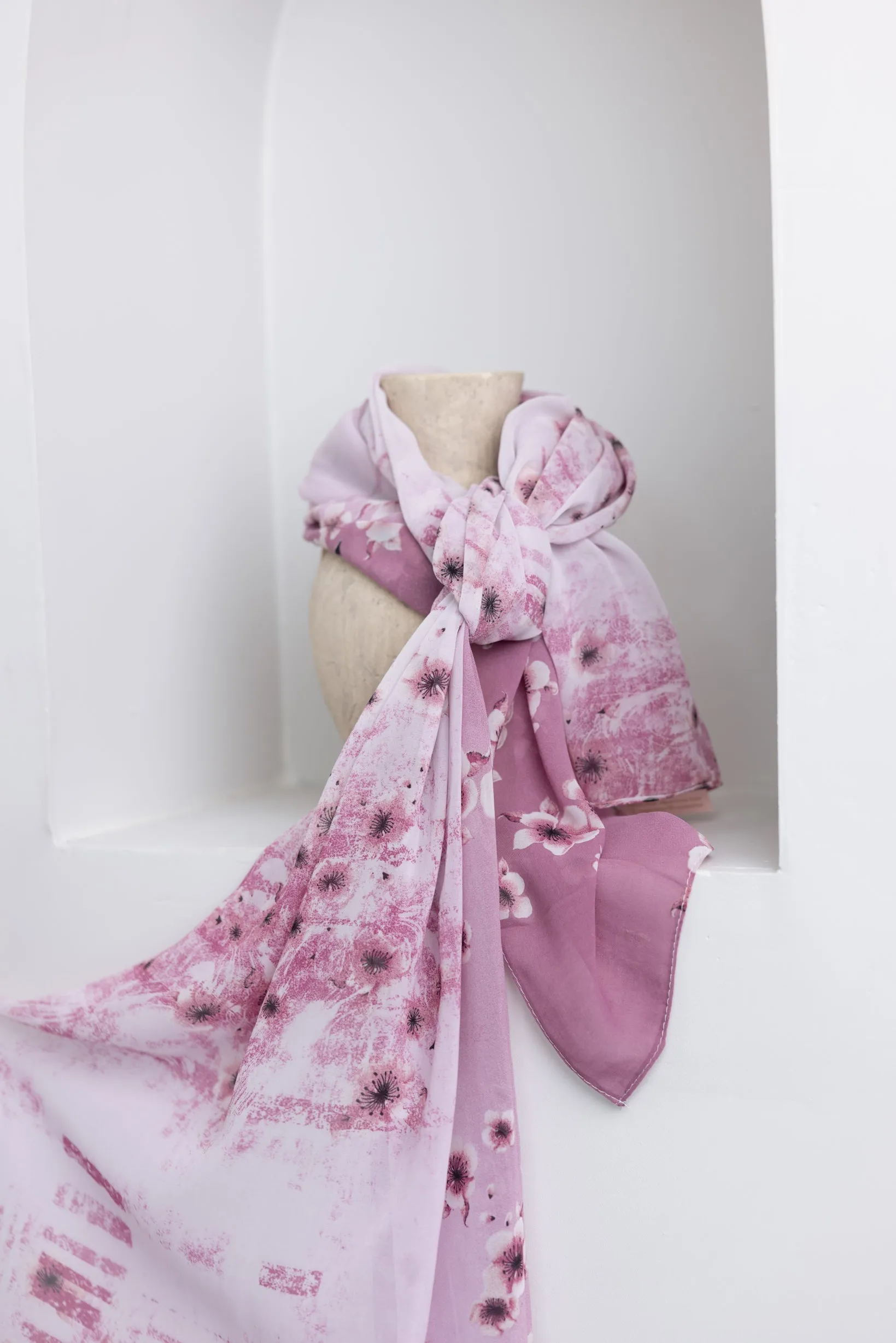 Camellia Printed Shawl