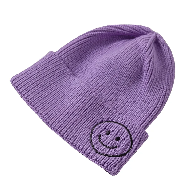 Casual Smiley Face Knitted Hat / Fashion Solid Color Warm Hats for Men and Women