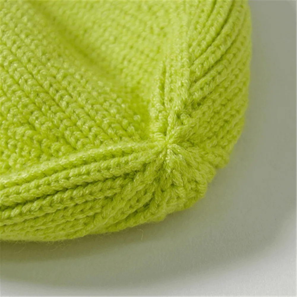 Casual Smiley Face Knitted Hat / Fashion Solid Color Warm Hats for Men and Women