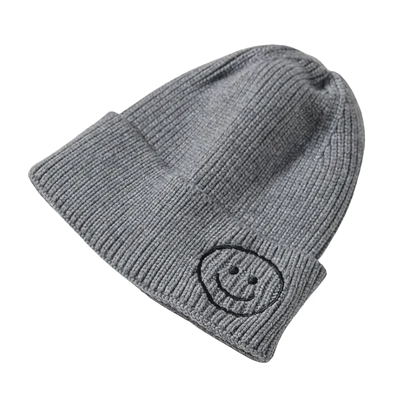 Casual Smiley Face Knitted Hat / Fashion Solid Color Warm Hats for Men and Women