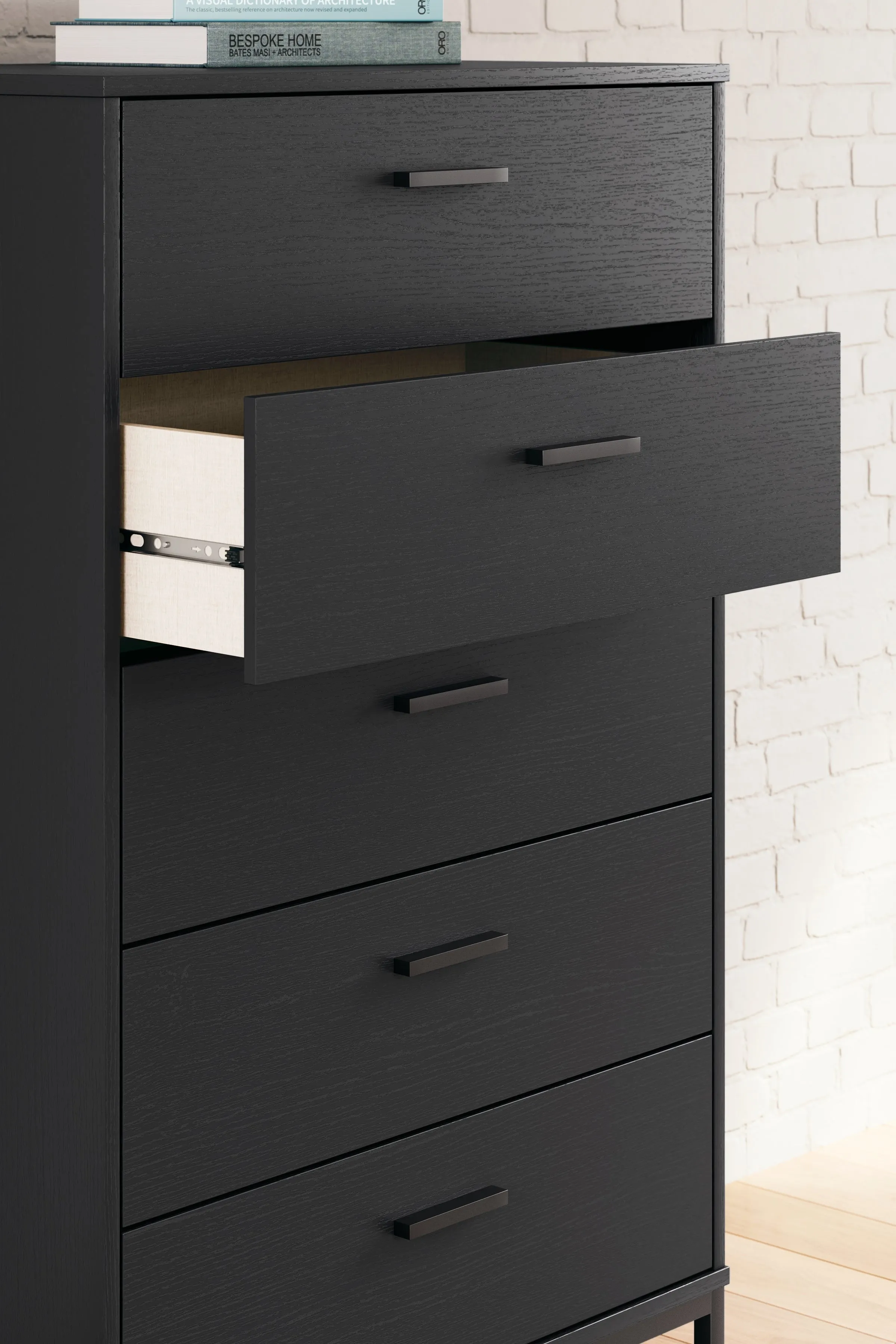 Socalle Twin Platform Bed with Dresser and Chest in Black